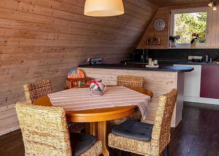 Finnhuette Rabennest Feriehus