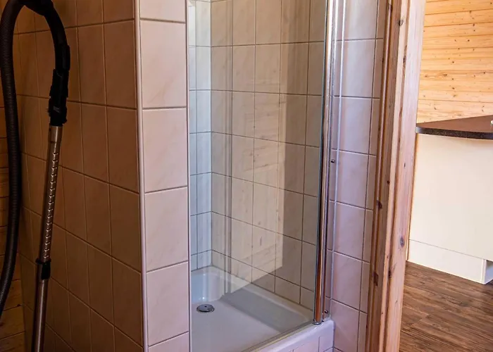 Feriehus Finnhuette Rabennest *